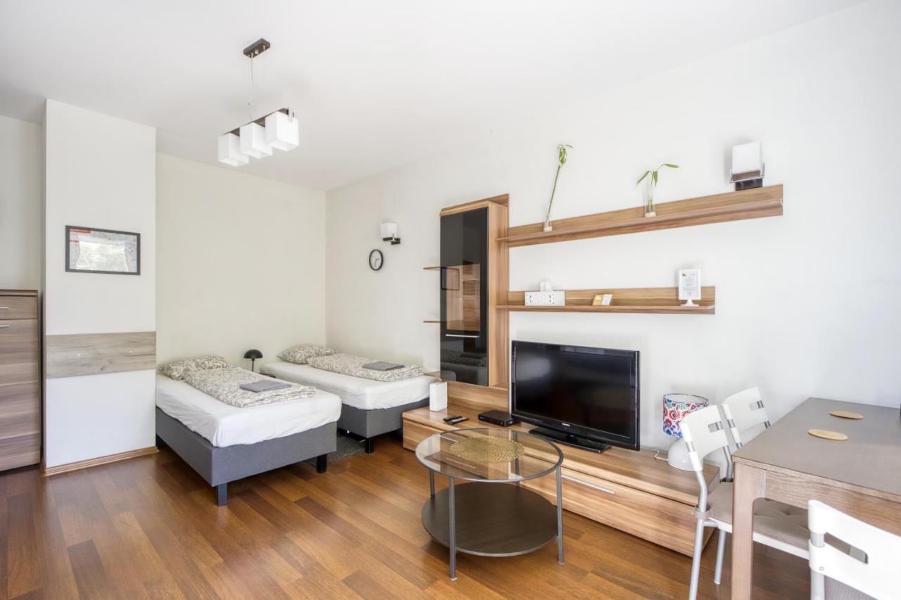 Labo Apartment Towarowa Kercelak Варшава Екстер'єр фото